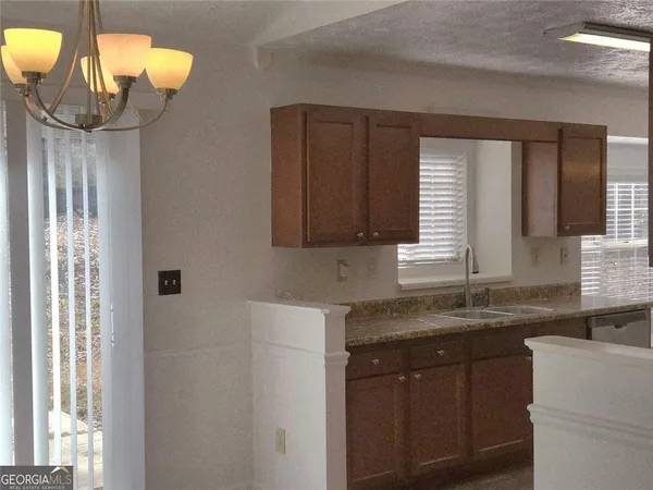 $1,900 | 1703 Windy Ridge Court Southeast, Conyers, GA 30013