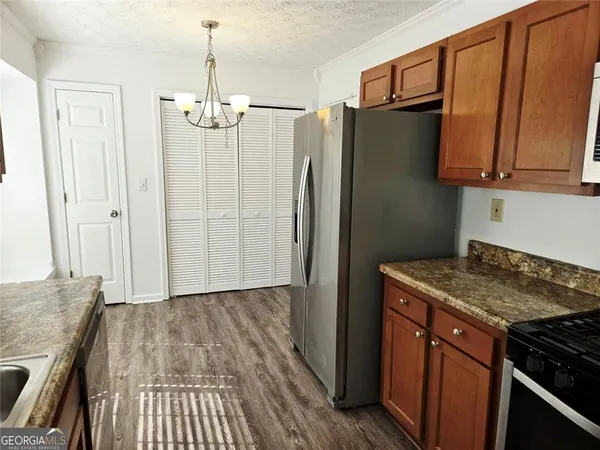 $1,900 | 1703 Windy Ridge Court Southeast, Conyers, GA 30013