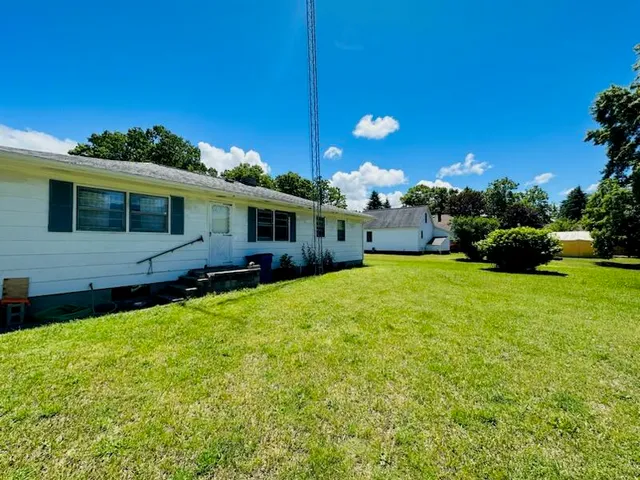 $218,000 | 2346 Main Street, Manistee, MI 49660