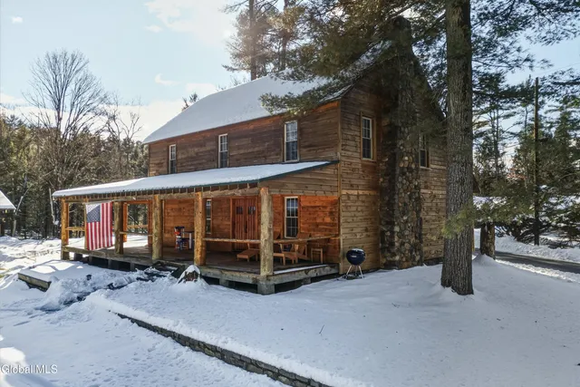 $1,550,000 | 746 Howe Road, Lake Luzerne, NY 12846