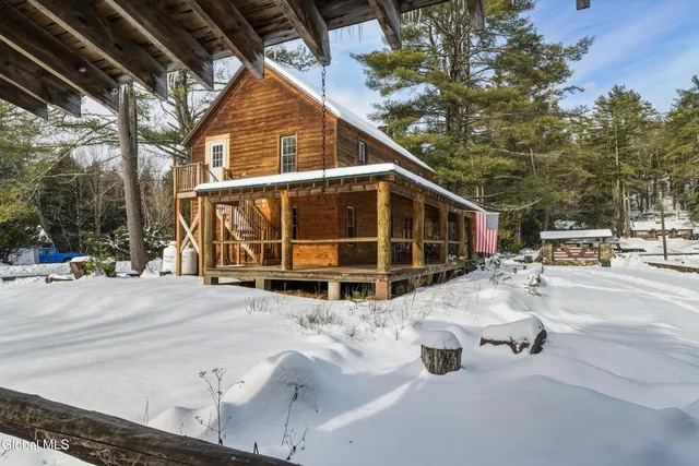 $1,550,000 | 746 Howe Road, Lake Luzerne, NY 12846