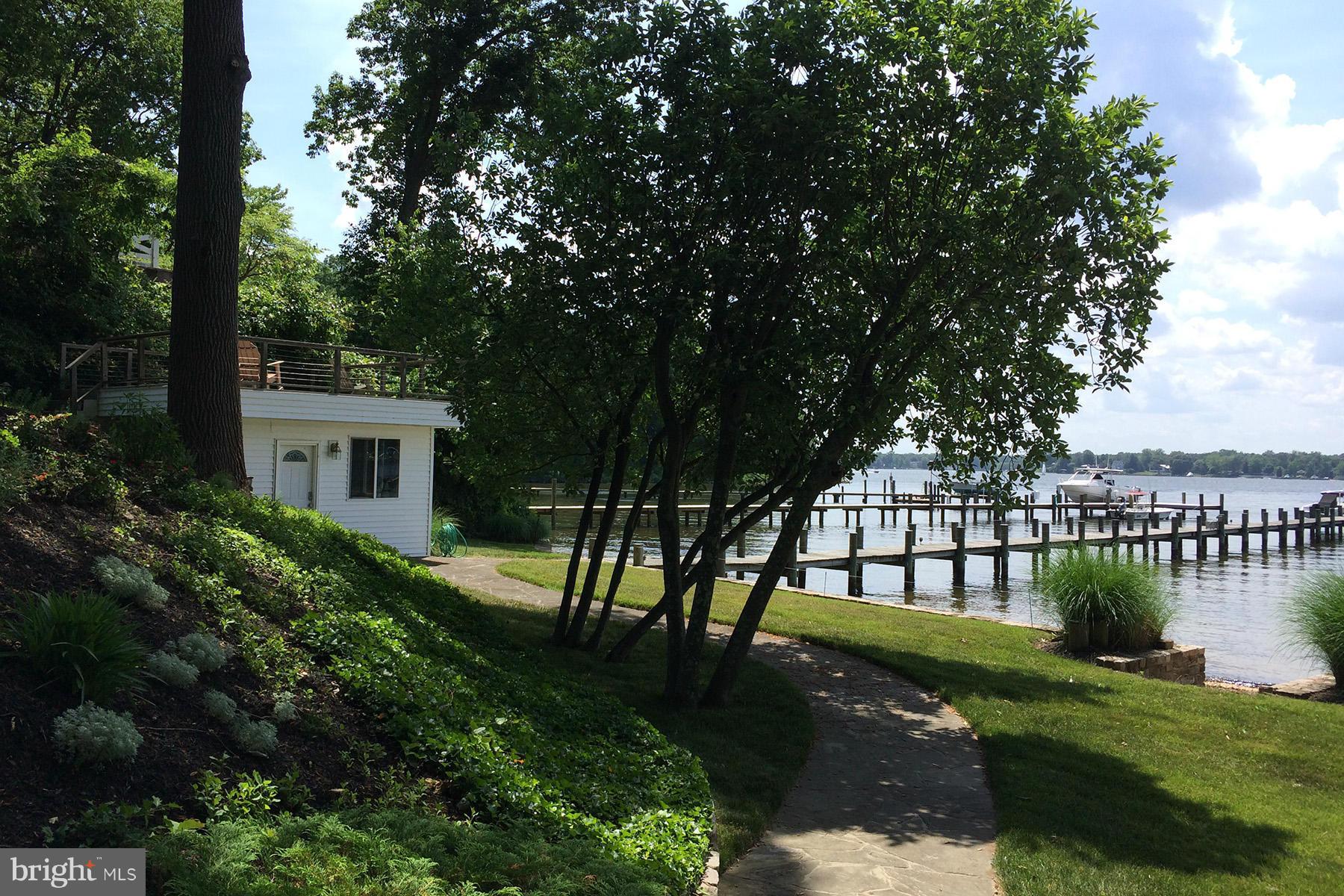 330 North Ferry Point Road Pasadena, MD 21122 - Photo 24 of 30 Stone walkway to the pier