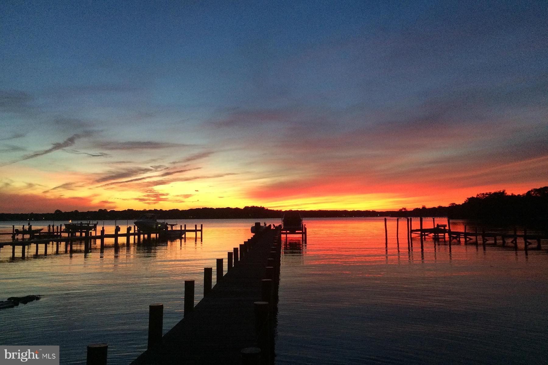 330 North Ferry Point Road Pasadena, MD 21122 - Photo 30 of 30 Sunset views across the pier