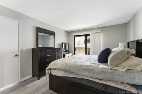 $549,000 | 1059 Shadowridge Drive, Unit 7, Vista, CA 92081
