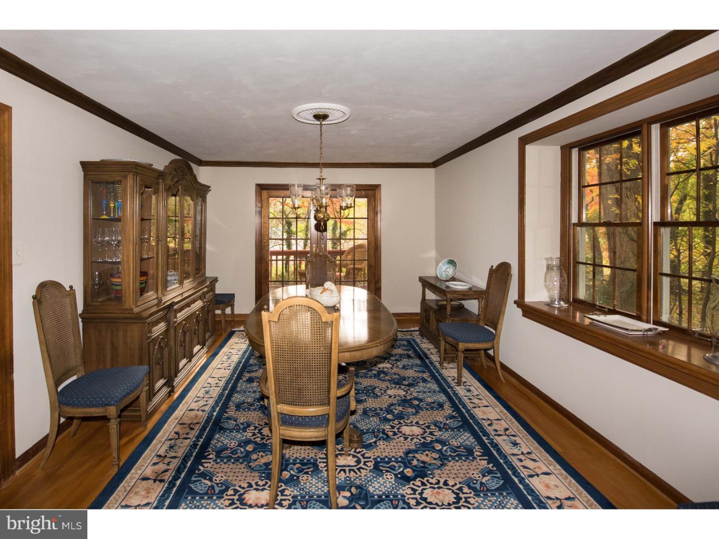 9 Dunbarton Road Cherry Hill, NJ 08003 - Photo 10 of 25 Dining Room