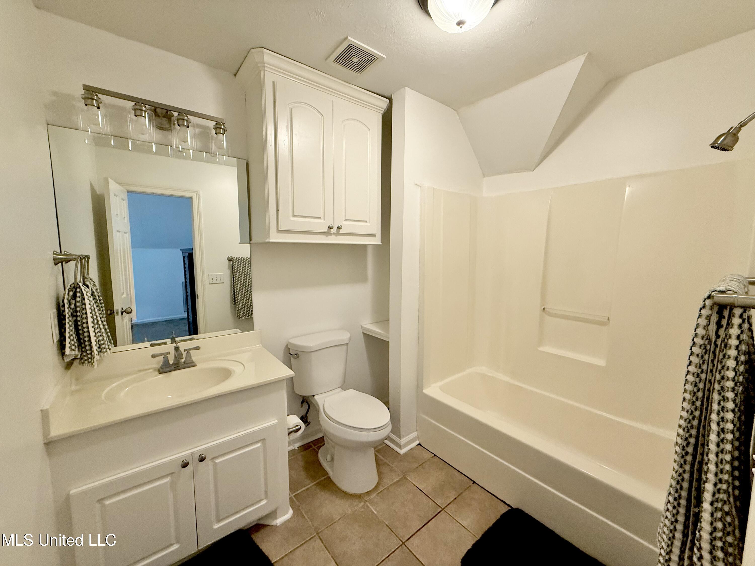 103 Buffalo Cove Clinton, MS 39056 - Photo 26 of 34 IMG_7643