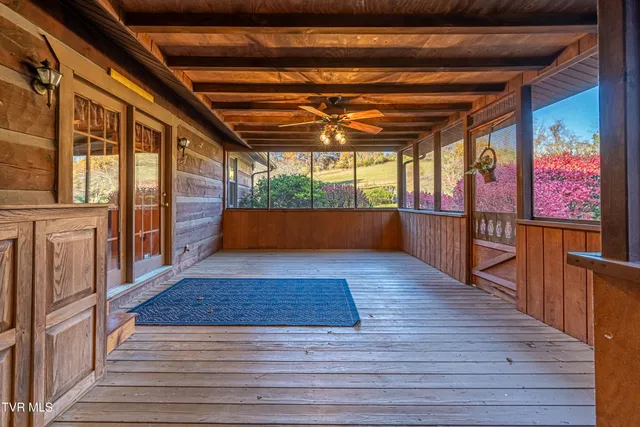 $729,900 | 29616 Tobias Drive, Meadowview, VA 24361