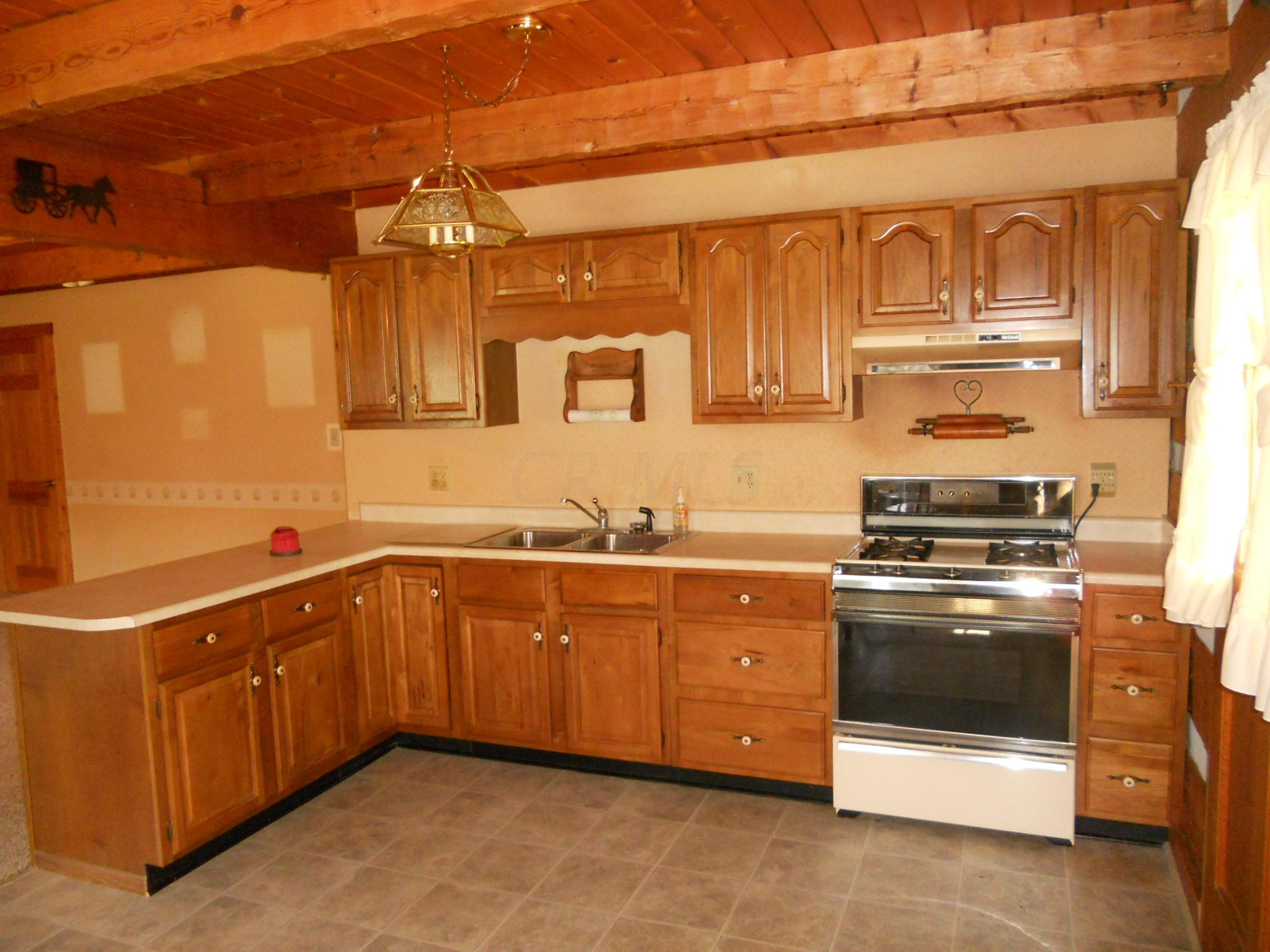 4691 Ceramic Road Crooksville, OH 43731 - Photo 7 of 21