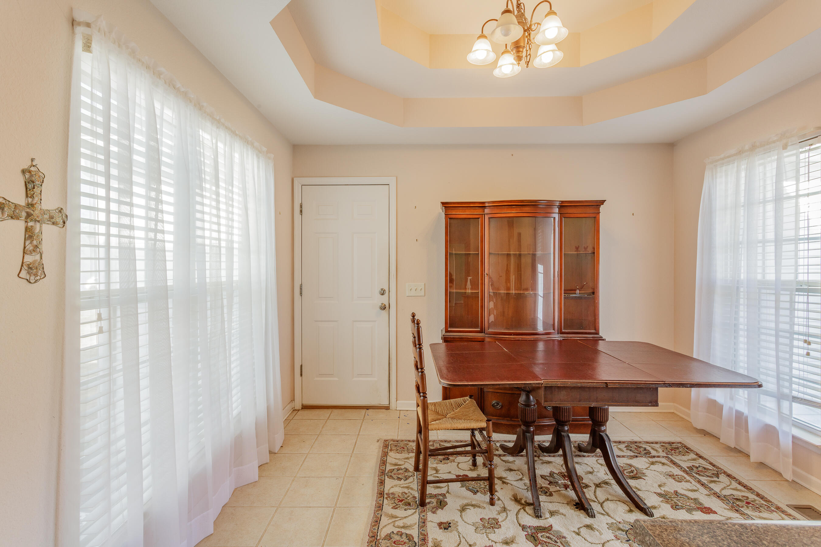 56 Deer Ridge Lane Rock Spring, GA 30739 - Photo 8 of 18 56 Deer Ridge dining room 2