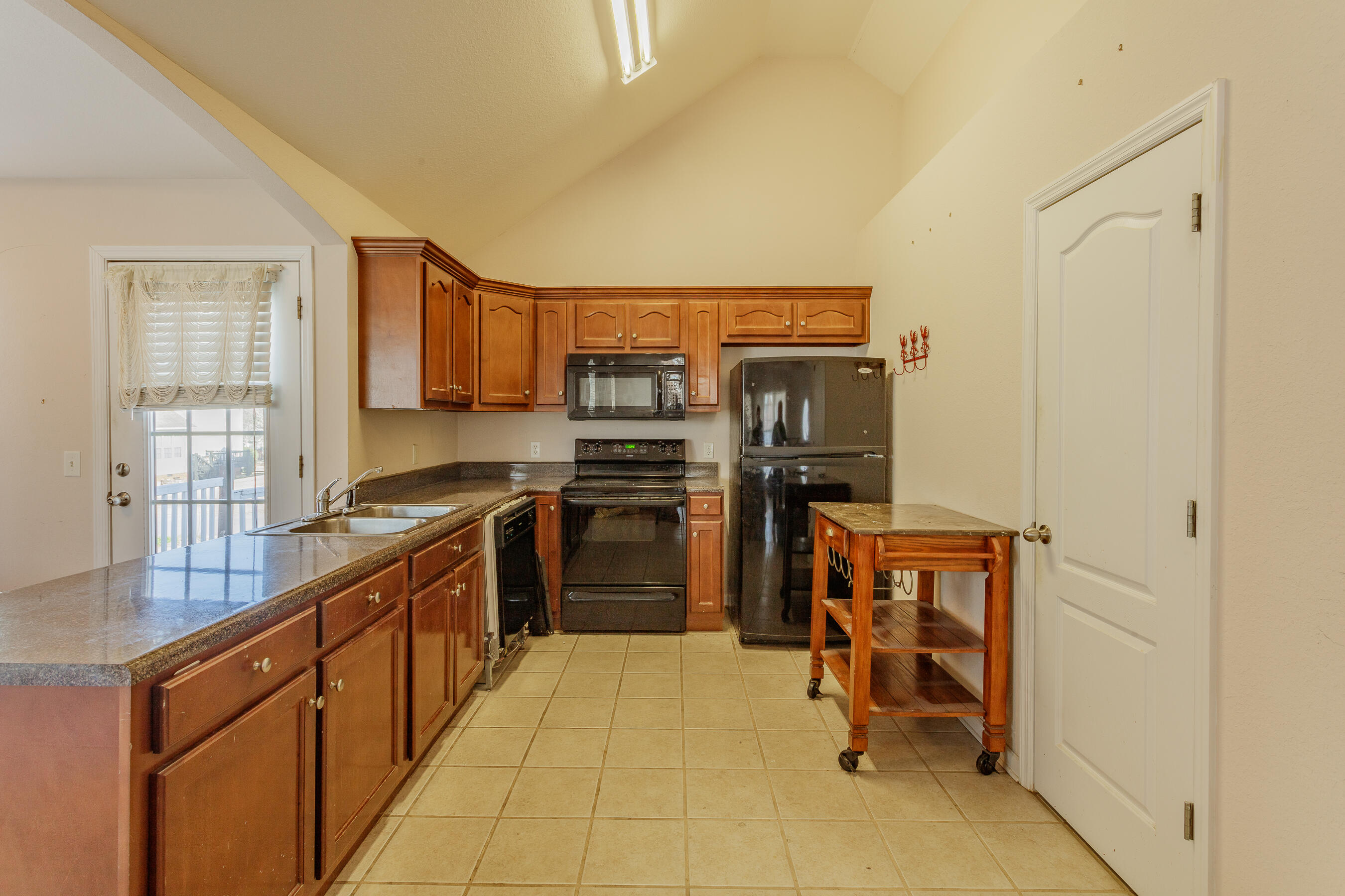 56 Deer Ridge Lane Rock Spring, GA 30739 - Photo 10 of 18 56 Deer Ridge kitchen 2