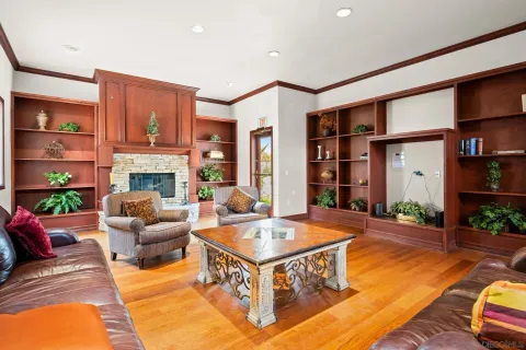 $499,000 | 3935 Nobel Drive, Unit 103, San Diego, CA 92122