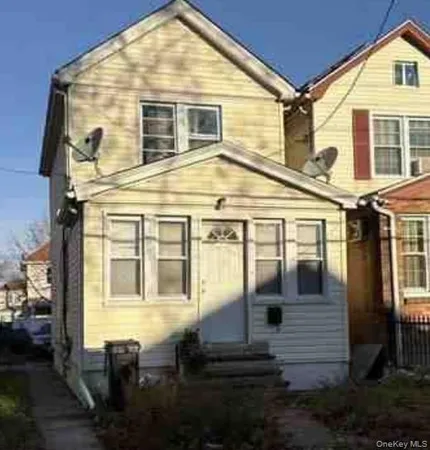 $410,000 | 173-47 105th Avenue | Jamaica
