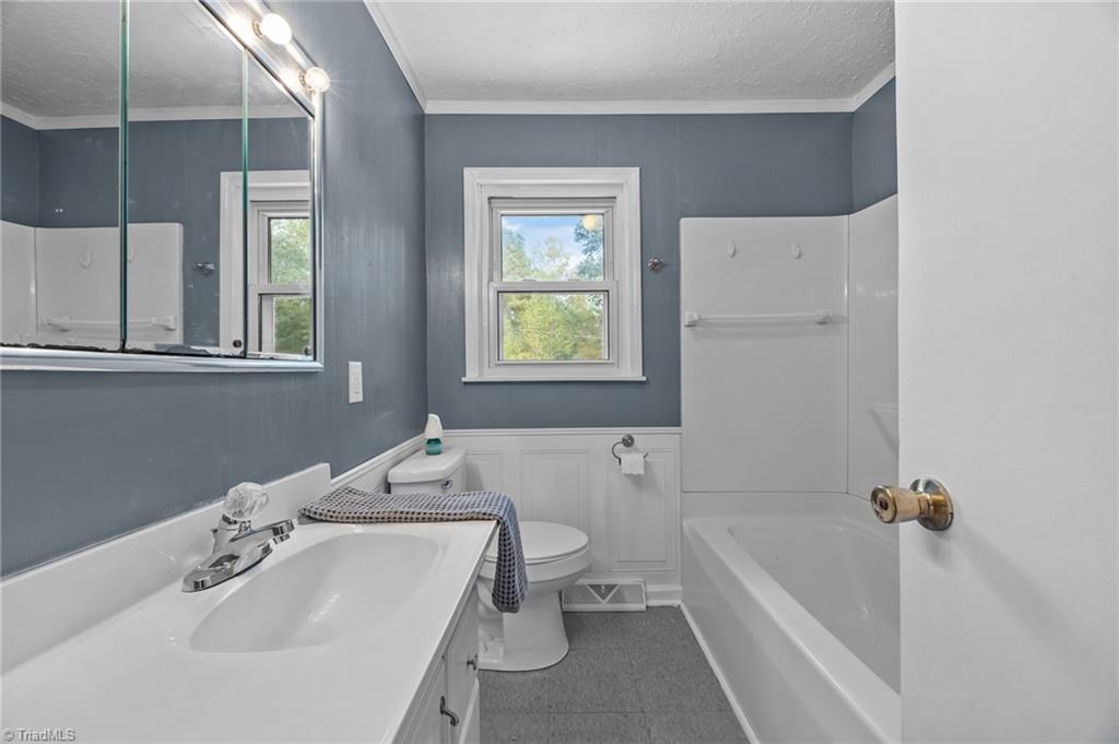 958 Louya Road Lexington, NC 27292 - Photo 24 of 35