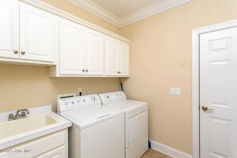 $563,000 | 248 Longleaf Drive, West End, NC 27376