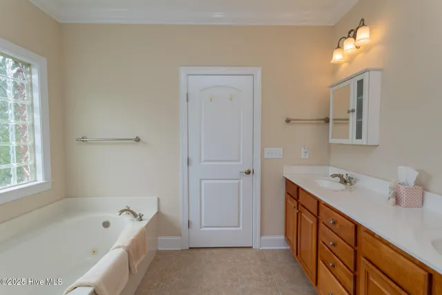 $563,000 | 248 Longleaf Drive, West End, NC 27376