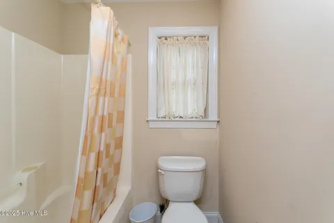 $563,000 | 248 Longleaf Drive, West End, NC 27376