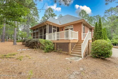 $563,000 | 248 Longleaf Drive, West End, NC 27376