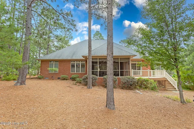 $563,000 | 248 Longleaf Drive, West End, NC 27376