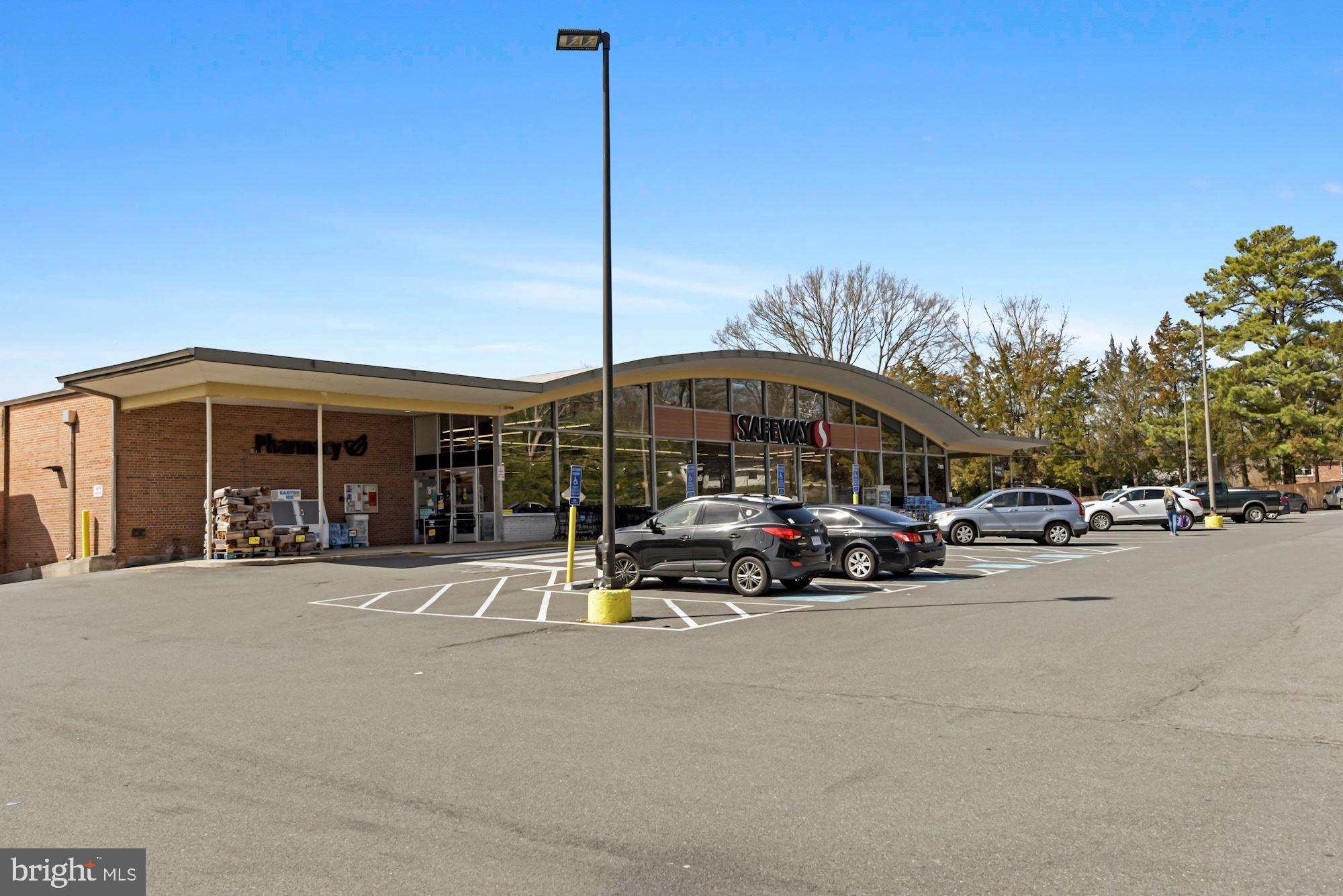 7925 Jackson Road Alexandria, VA 22308 - Photo 45 of 51