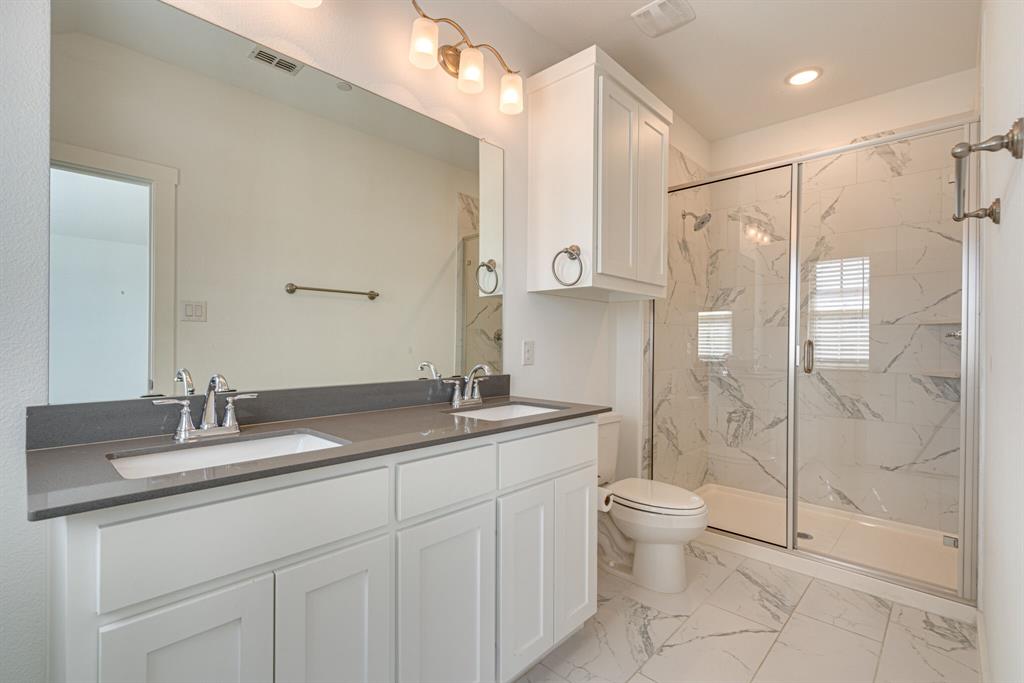 2725 Splendor Drive Little Elm, TX 75068 - Photo 22 of 32