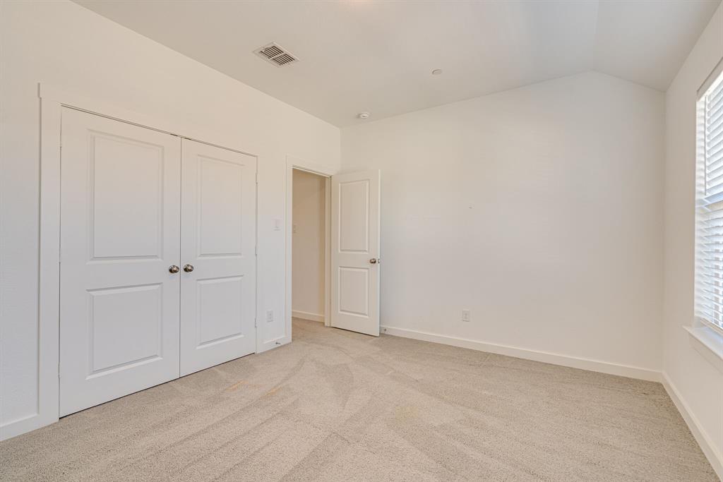 2725 Splendor Drive Little Elm, TX 75068 - Photo 24 of 32