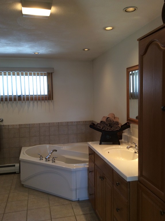 11 Dana Road Peabody, MA 01960 - Photo 15 of 29 Gallery Image 15