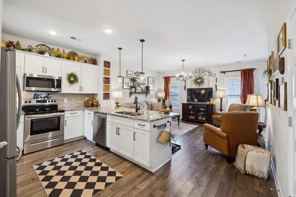 $305,000 | 214 Mansfield Drive, Gallatin, TN 37066
