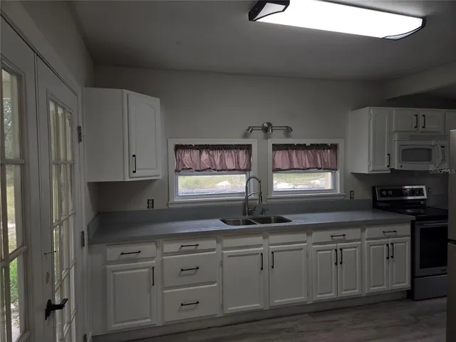 $2,400 | 17236 Shady Hills Road, Unit PQN294, Spring Hill, FL 34610