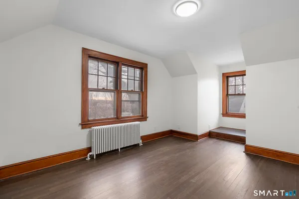 $320,000 | 37 Byrneside Avenue, Waterbury, CT 06704