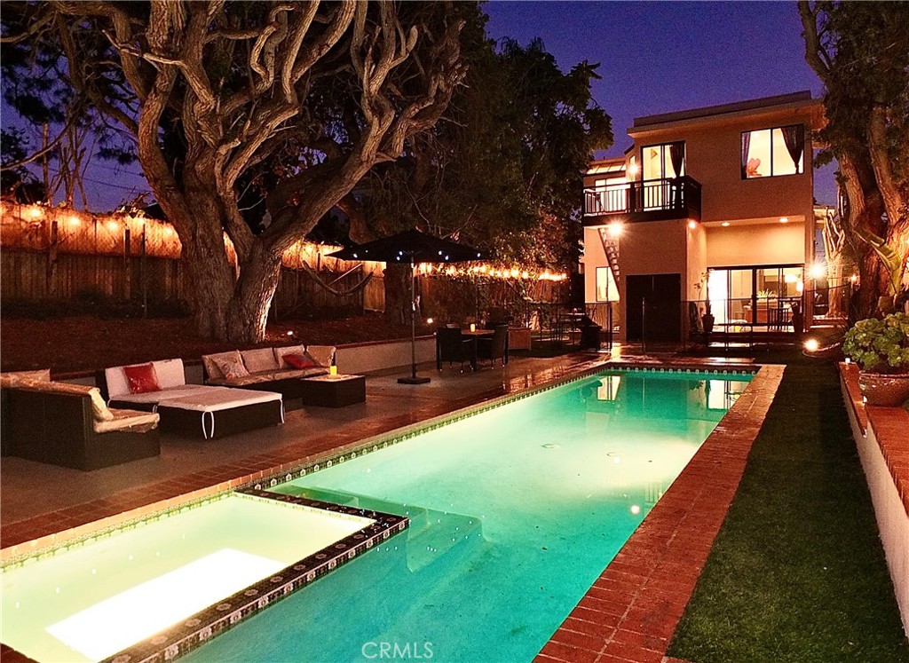 341 S Meadows Manhattan Beach, CA 90266 - Photo 31 of 54 swimming pool view with a outdoor seating