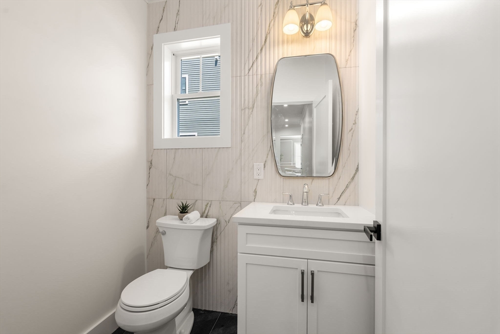 71 Webster Street Needham, MA 02494 - Photo 17 of 34
