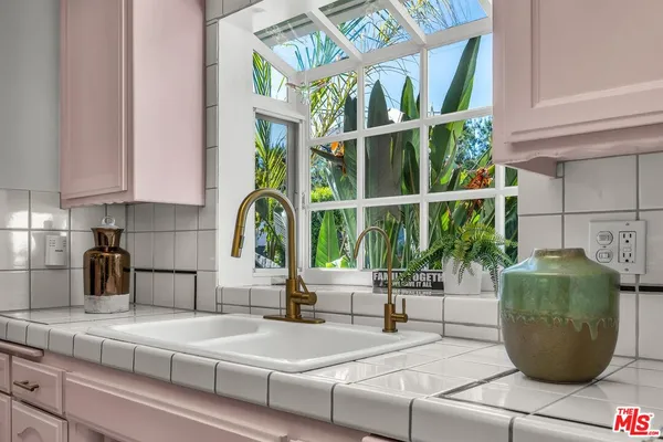 $995,000 | 6636 Tobias Avenue, Van Nuys, CA 91405