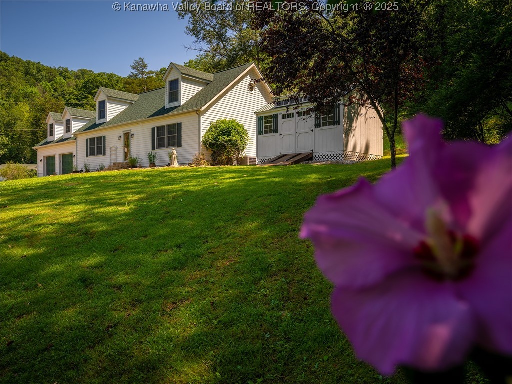 12 Alberta Acres Road Elkview, WV 25071 - Photo 1 of 23 Gallery Image 1