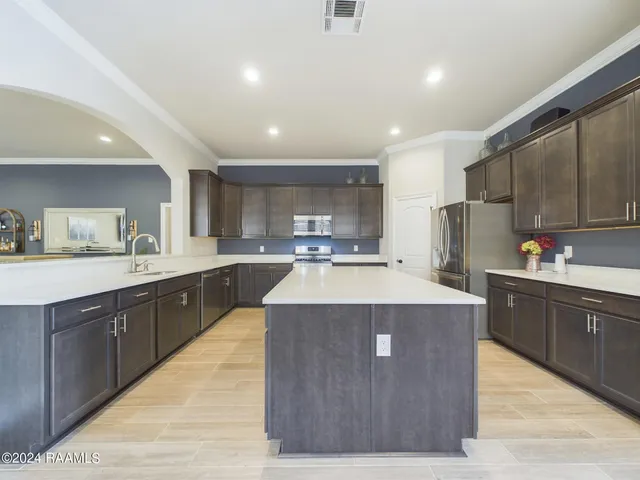 $399,000 | 118 Rose Of Sharon Lane, Lafayette, LA 70508