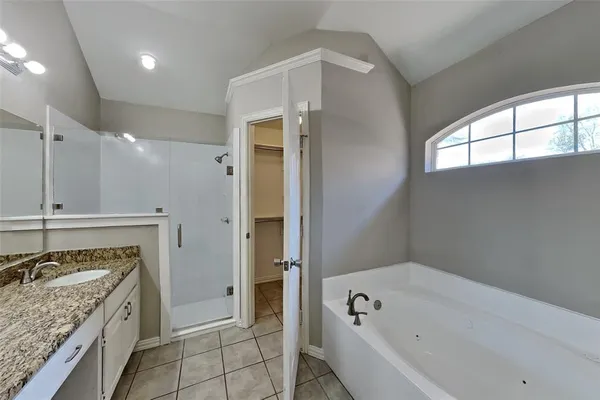 $2,525 | 1504 New Haven Drive, Mansfield, TX 76063