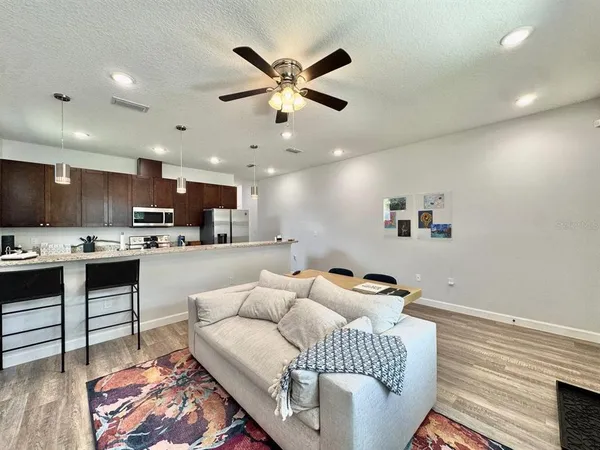 $2,100 | 4409 North 36th Street, Tampa, FL 33610