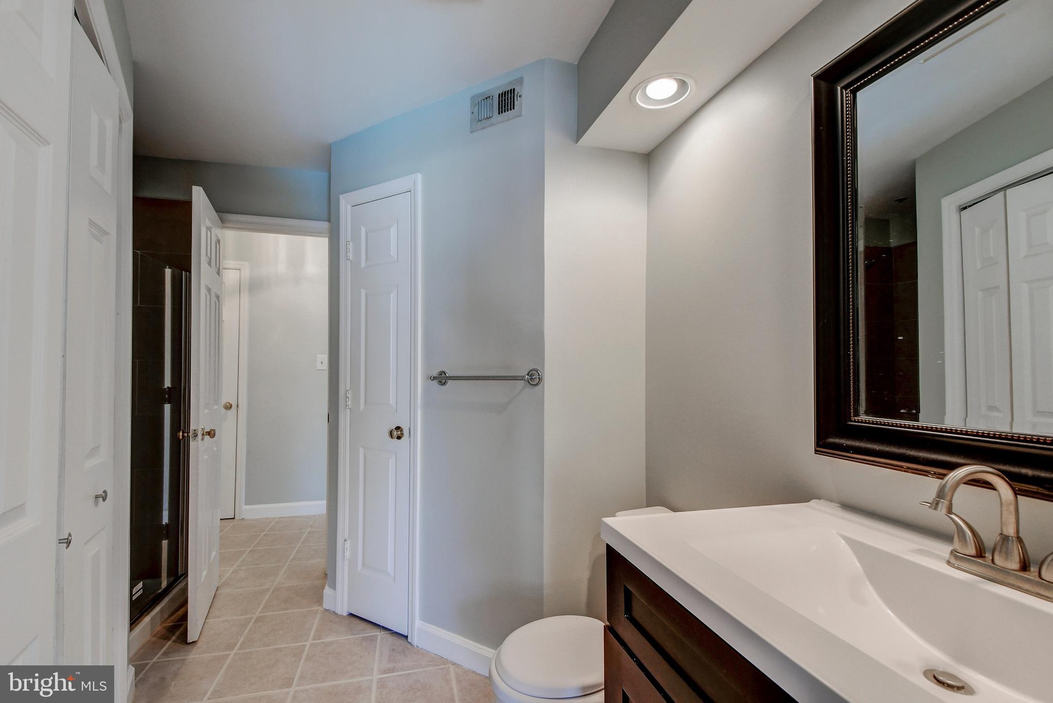 6830 Hayley Ridge Way, Unit J Baltimore, MD 21209 - Photo 16 of 27 Gallery Image 16