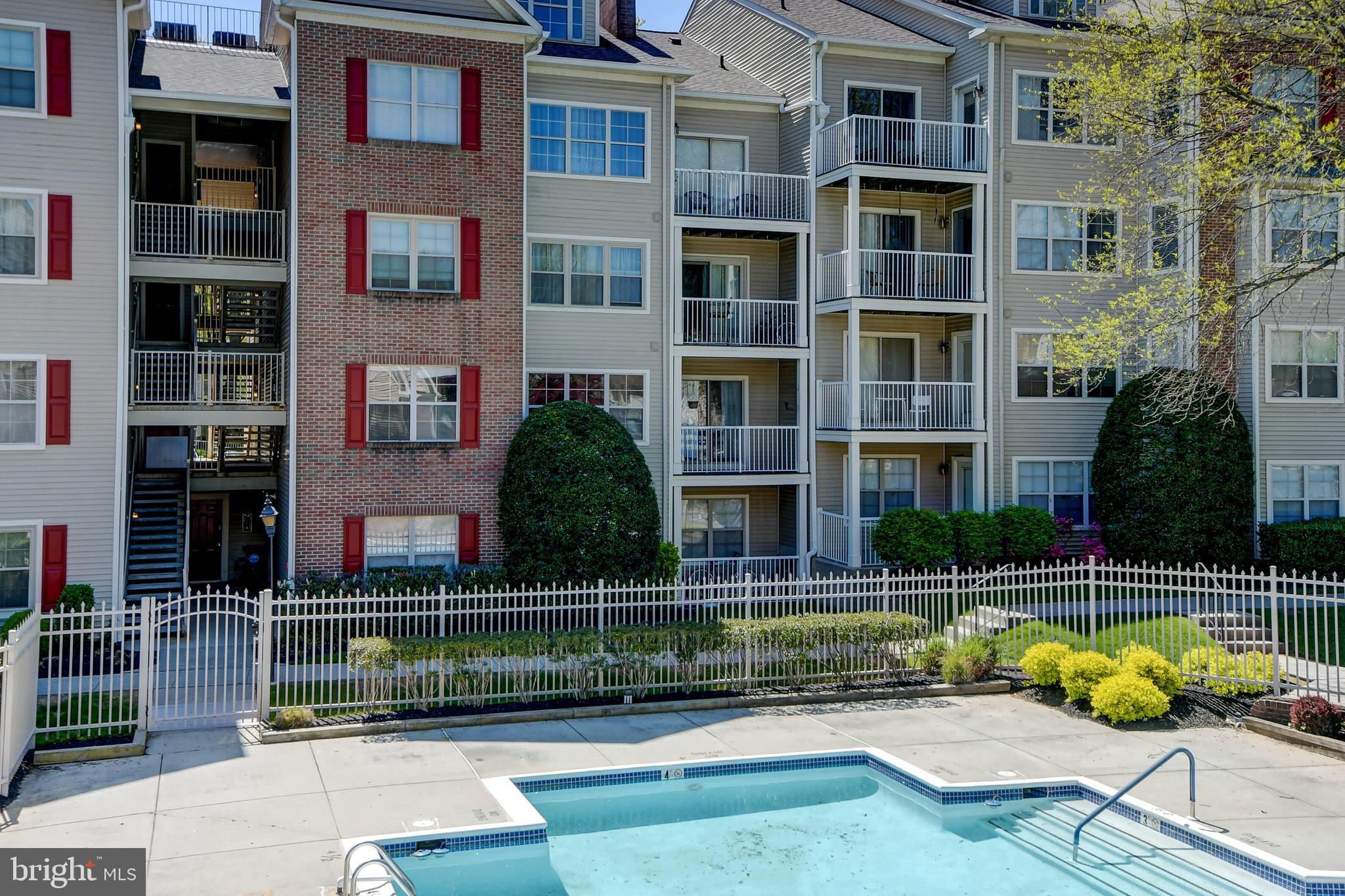 6830 Hayley Ridge Way, Unit J Baltimore, MD 21209 - Photo 3 of 27 Gallery Image 3