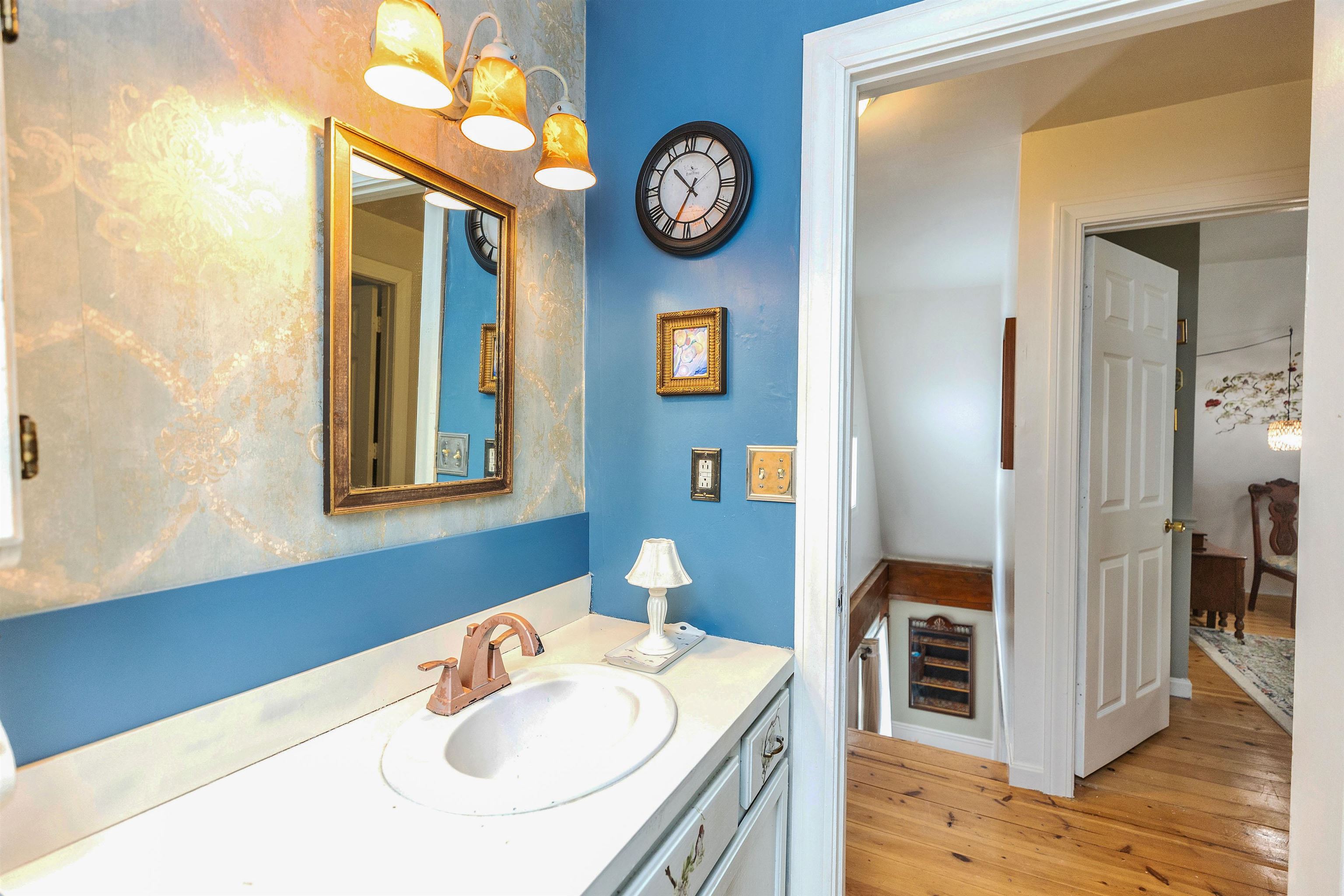 1481 Bennington Road Francestown, NH 03043 - Photo 38 of 59