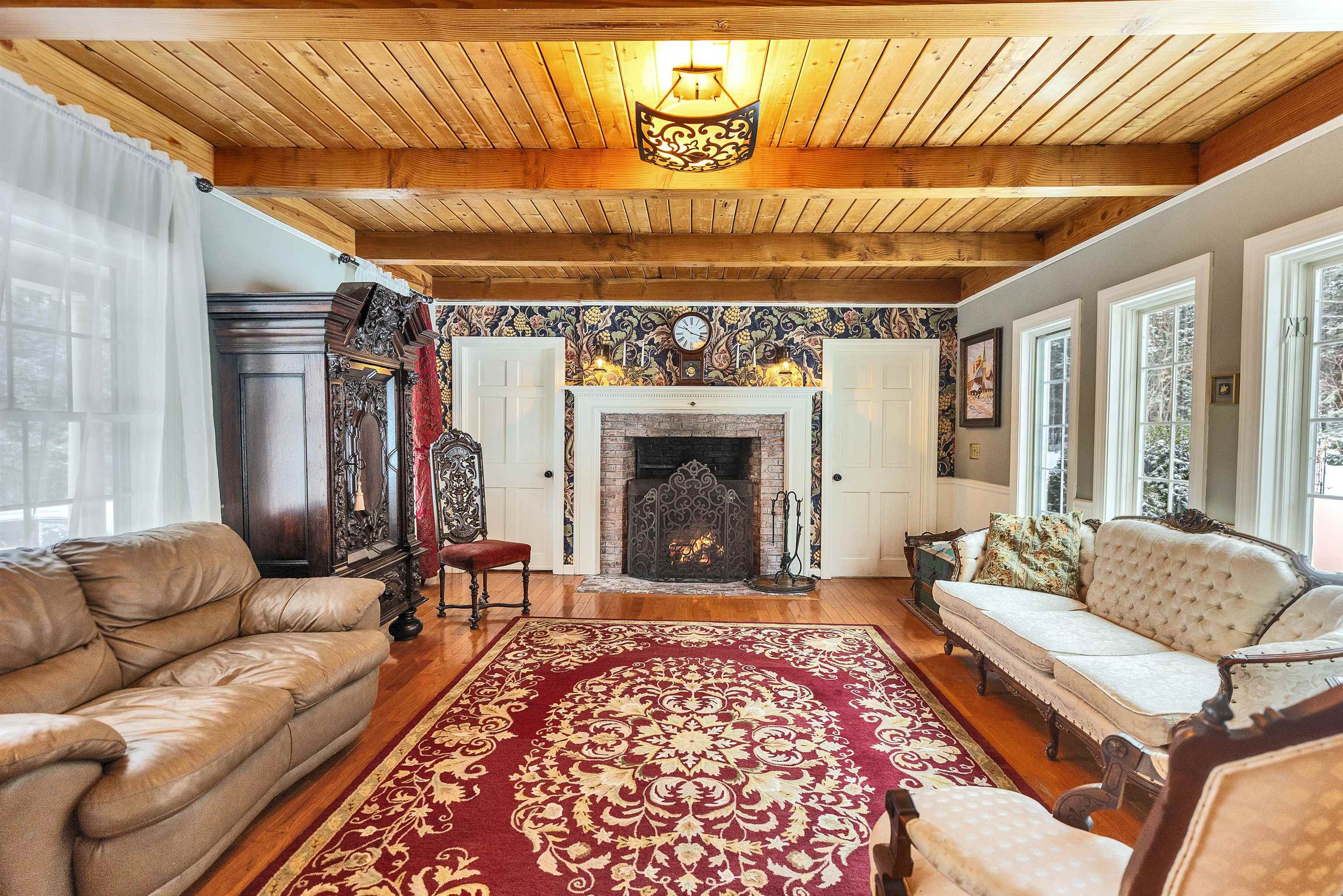 1481 Bennington Road Francestown, NH 03043 - Photo 4 of 59