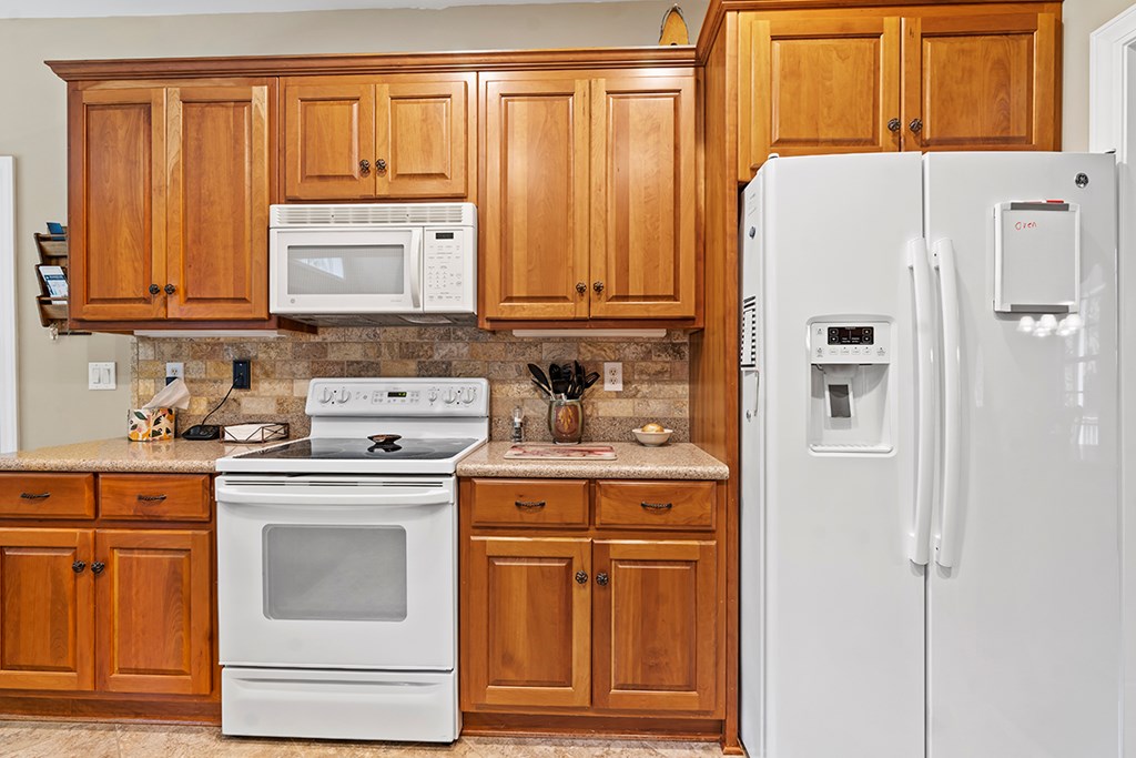 219 Compass Point Ninety Six, SC 29666 - Photo 5 of 27 Gallery Image 5