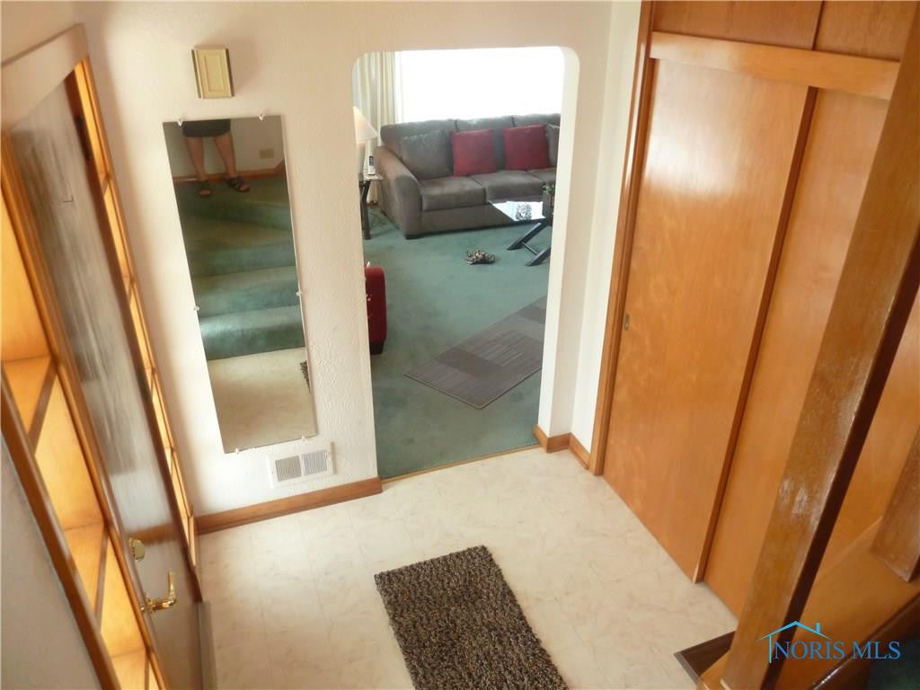 5056 Egger Road Toledo, OH 43615 - Photo 2 of 12 Gallery Image 2