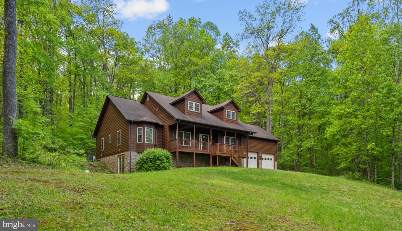 2622 CCC Road Front Royal, VA 22630 - Photo 4 of 79