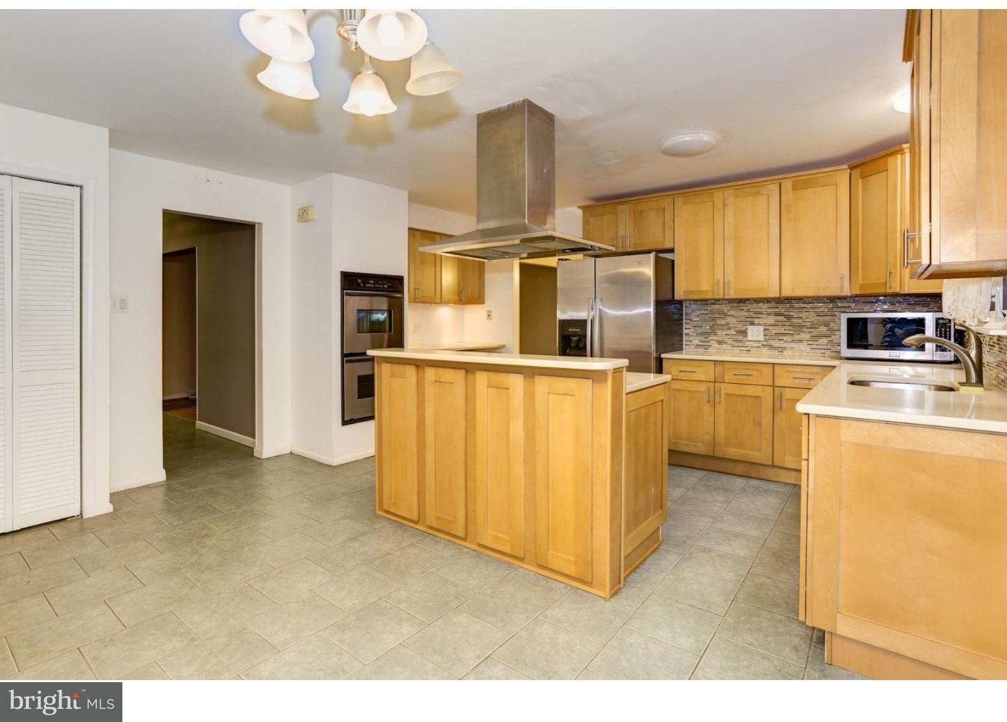 107 Sandringham Road Cherry Hill, NJ 08003 - Photo 12 of 25 Kitchen