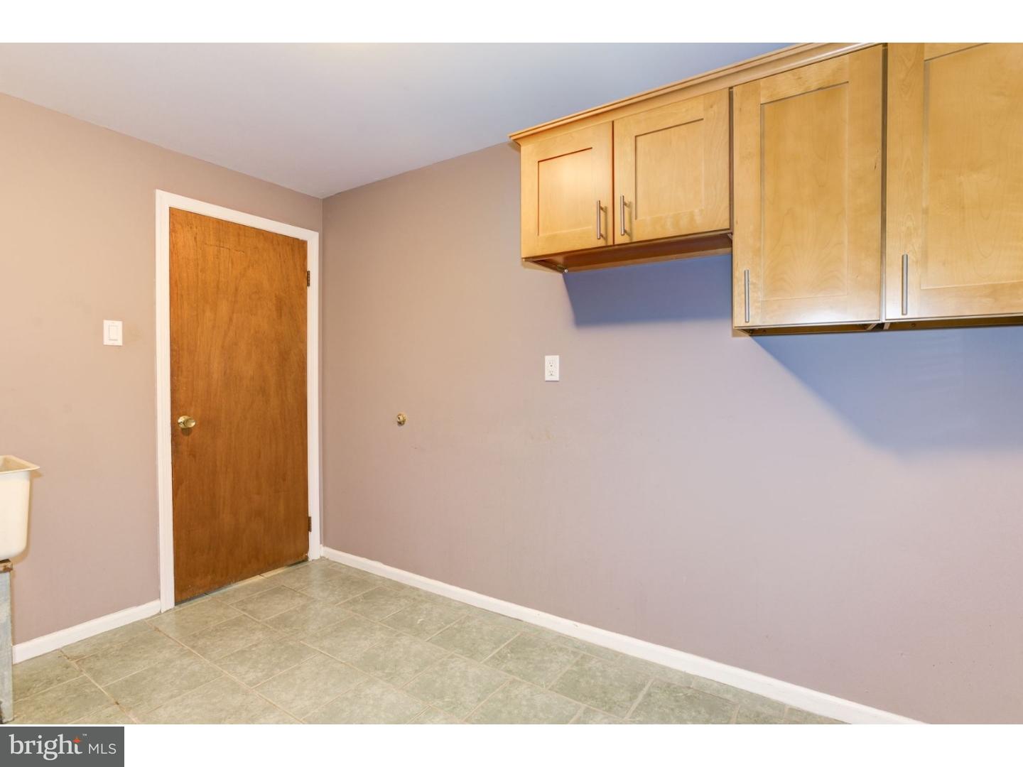 107 Sandringham Road Cherry Hill, NJ 08003 - Photo 16 of 25 Laundry Room