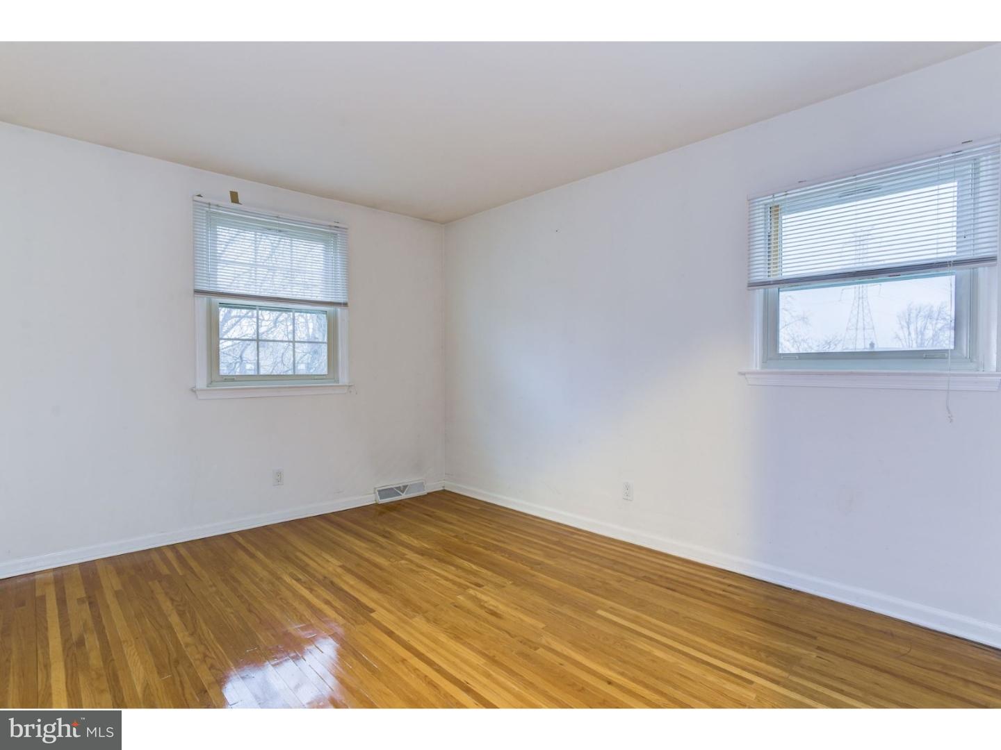 107 Sandringham Road Cherry Hill, NJ 08003 - Photo 20 of 25 Bedroom 2