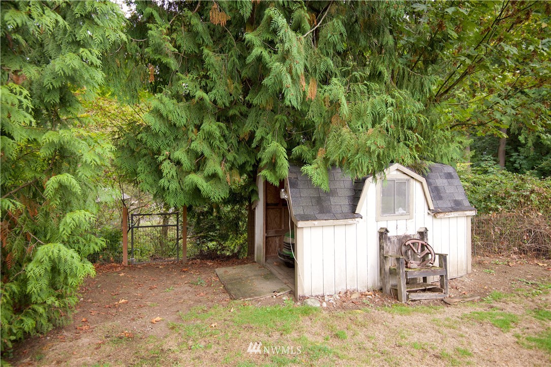 1935 Ludwig Road Snohomish, WA 98290 - Photo 18 of 25 Gallery Image 18