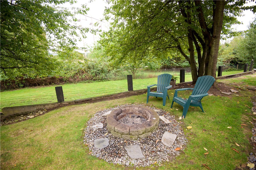 1935 Ludwig Road Snohomish, WA 98290 - Photo 19 of 25 Gallery Image 19