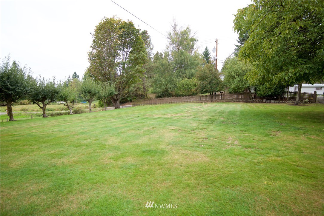 1935 Ludwig Road Snohomish, WA 98290 - Photo 20 of 25 Gallery Image 20