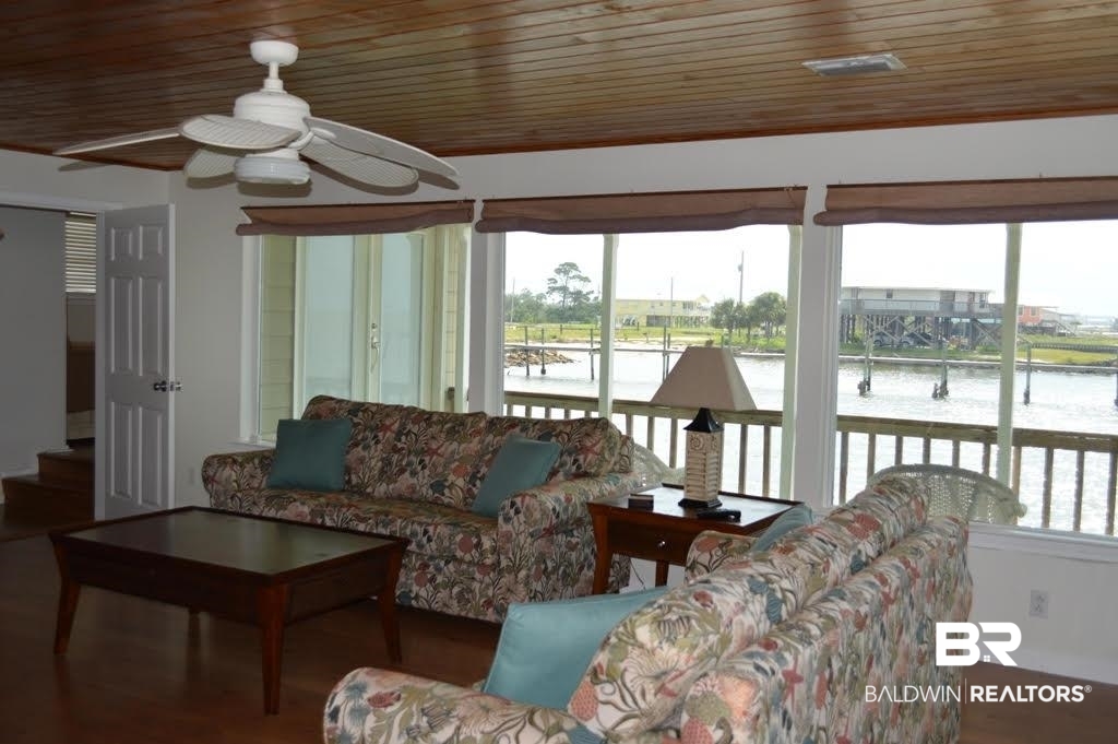747 Cherokee Road Gulf Shores, AL 36542 - Photo 9 of 22